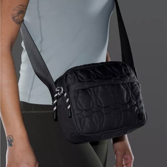 lululemon athletica Bags Lululemon Quilted Embrace Crossbody Bag